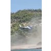Helikopter sleteo na plažu u Grčkoj