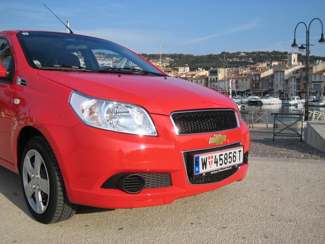 Żeby jeździć dynamicznie, trzeba redukować biegi i kręcić silnik powyżej 3 tysięcy obrotów