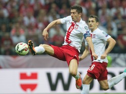 Adam Nawałka podjął decyzję. Robert Lewandowski na stałe kapitanem kadry