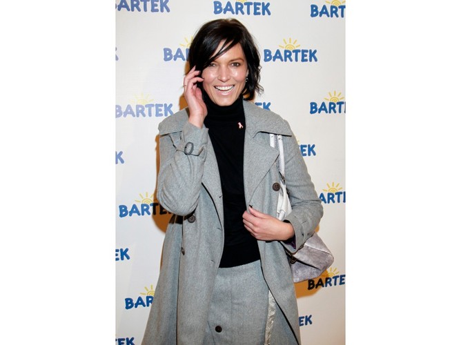 Dosłownie kilka dni wcześniej Ilona Felicjańska miała jeszcze proste włosy.