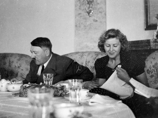 Adolf Hitler i Eva Braun
