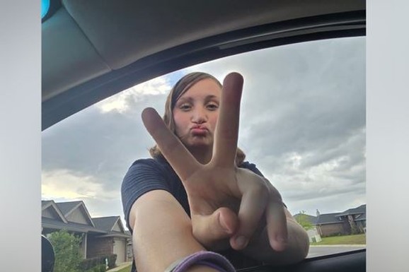 GLUMIO DA JE ZALJUBLJEN U NJU, PA JE BRUTALNO UBIO Tinejdžeri (16) i (14) namamili Daniku (14) u šumu, upucali je i spalili telo: Motiv koji su naveli je MORBIDAN (FOTO)