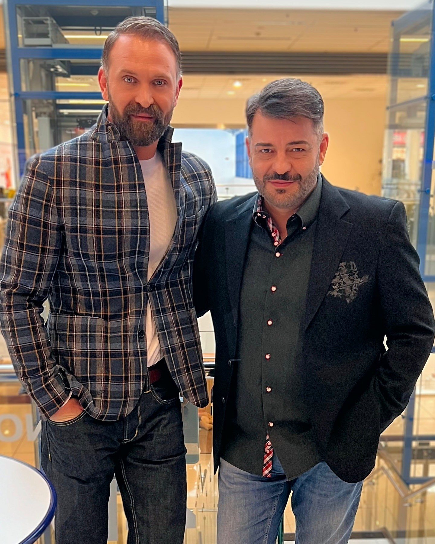 Moderátor a manažér Noro Mészároš a Tomáš Maštalír.