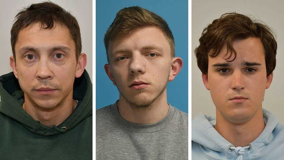 Sleva: Petro Počinok, Roman Lavrinovič i Stanislav Carpiuc optuženi su za planiranje podmetanje požara - Počinok je oslobođen krivice | Foto: Metropolitan Police