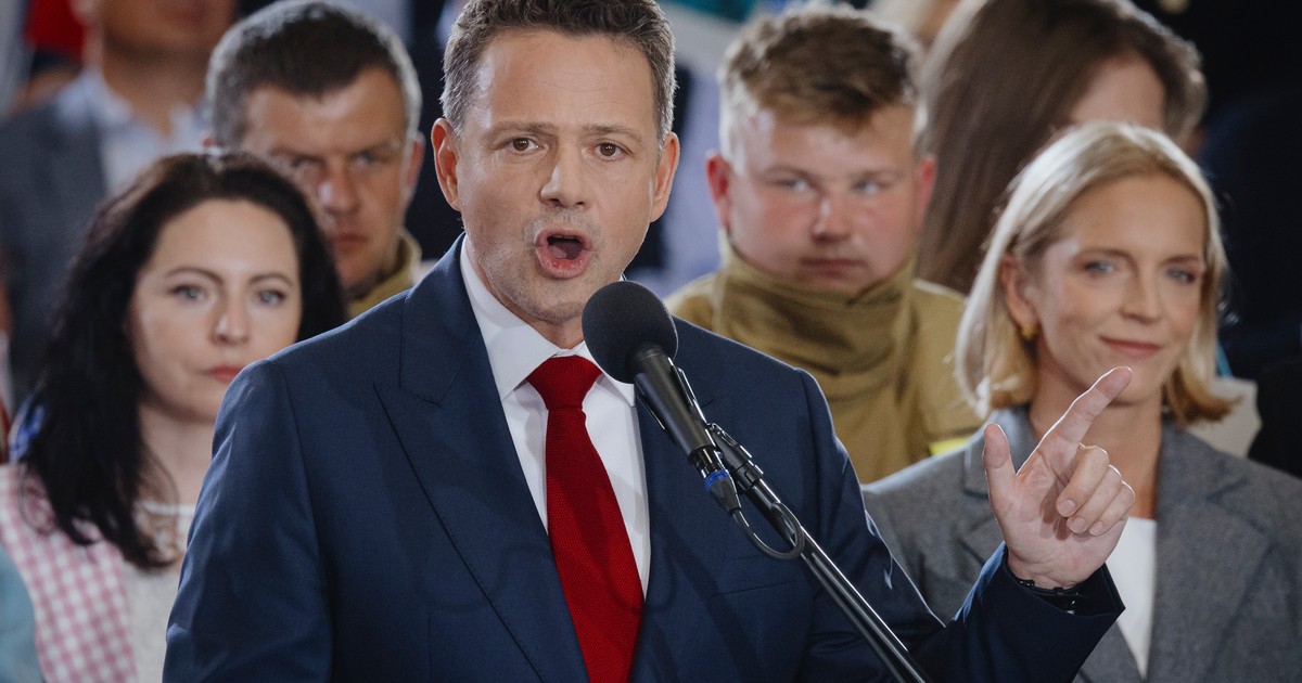 Niepokój w sztabie Rafała Trzaskowskiego. "Otrzepujemy się i idziemy do przodu" [KULISY]