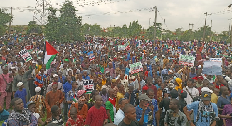 Pro-Palestine Muslims hold rally in Lagos, condemn Israel's bombing of Gaza [Daily Trust]