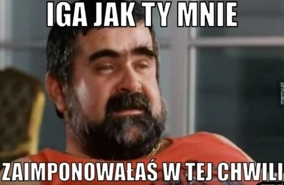 Memy z Igą Świątek