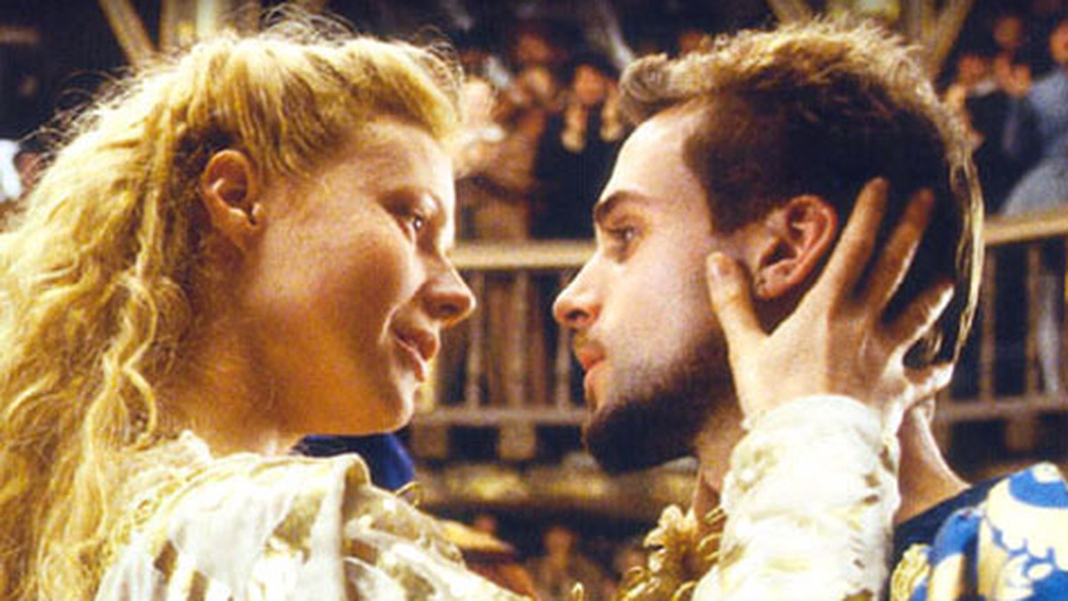 Gwyneth Paltrow i Joseph Fiennes w "Zakochanym Szekspirze"