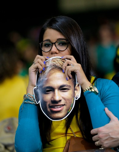 Żałoba i czarna rozpacz w Brazylii. Euforia Niemców