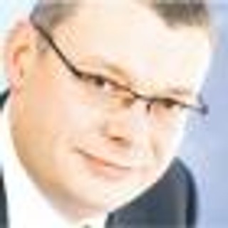 Komentarz redakcji: Jak zakończyć ten spór