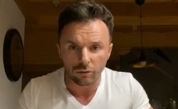 Qczaj krytycznie o tęczowych flagach na pomnikach: To nie są moje metody działania