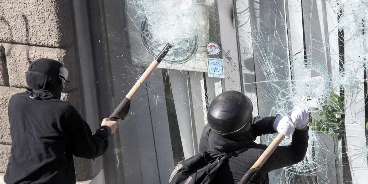 Biedacy przeciw bogaczom. Protesty w całej Europie