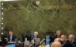 Resort Ziobry chce zmienić ustawę o szkole sądownictwa. KRS: Projekt sprzeczny z trójpodziałem władzy