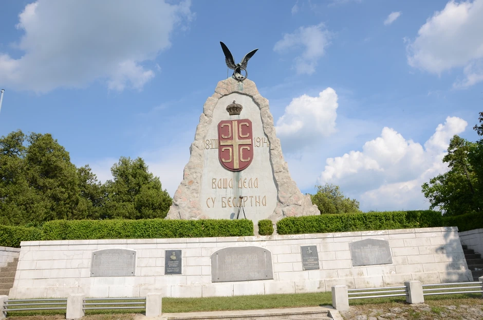 Spomenik srpskim junacima u Cerskoj bici 