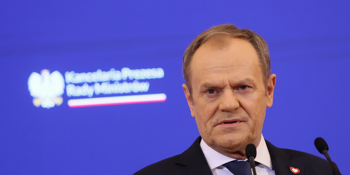 Donald Tusk nie jest zadowolony z wytłumaczeń ZUS odnośnie kwestii wypłat 500 zamiast 800 plus