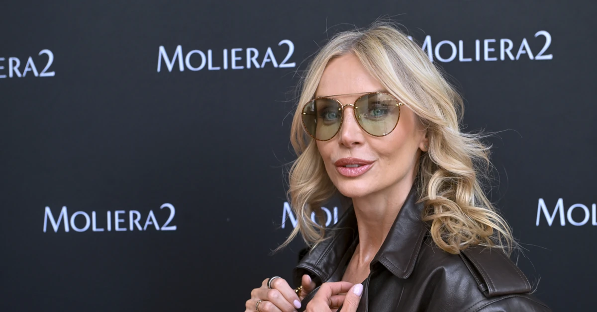 Agnieszka Woźniak-Starak przywitała się z widzami "Pytania na śniadanie". "Wróciłam"