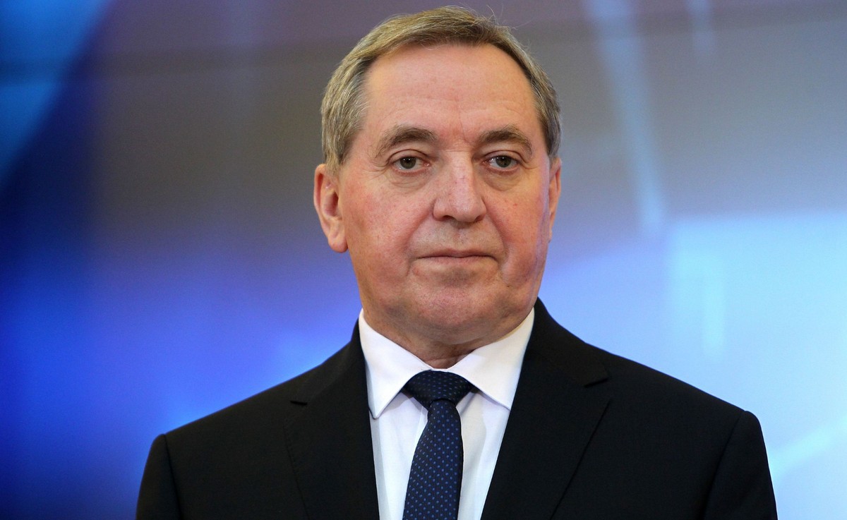 Powinniśmy wrócić do pomysłu zwiększenia kwoty wolnej do 8 tys. zł – uważa minister Henryk Kowalczyk, szef Stałego Komitetu Rady Ministrów.