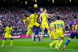 robert lewandowski poważnie kontuzjowany. czy zagra w barażu z albanią?