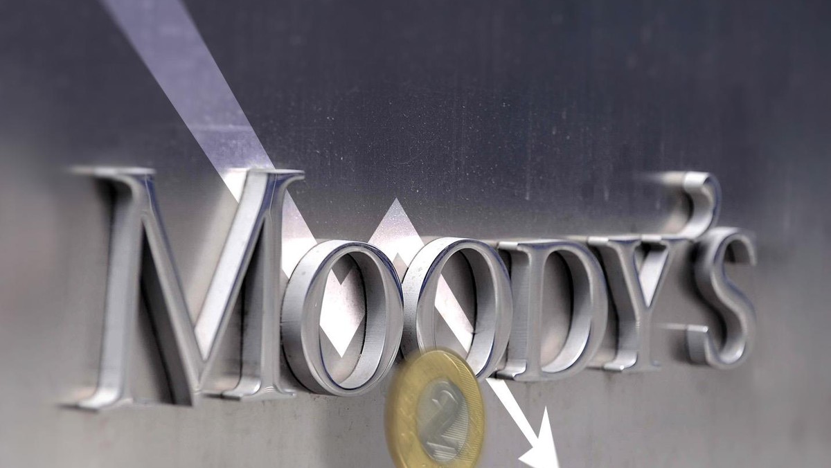 MOODY'S: ITALIA FORSE SALVA ENTRO IL 2013