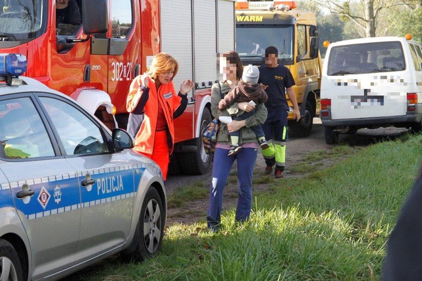 Maleństwo uratowane przez strażaków