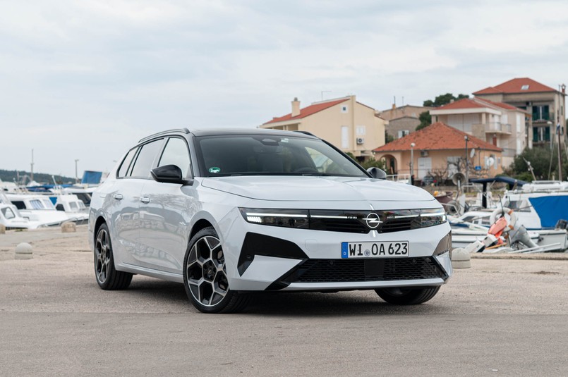 Opel Astra Sport Tourer