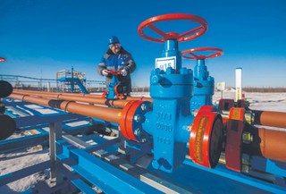 Wojna nie może być pretekstem do wstrzymania zielonej transformacji [ROZMOWA]