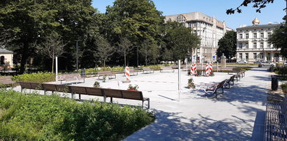 Park Moniuszki w Łodzi do remontu. Radiowóz zniszczył fontannę