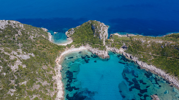 PortoTimoni - podwójna plaża w Grecji