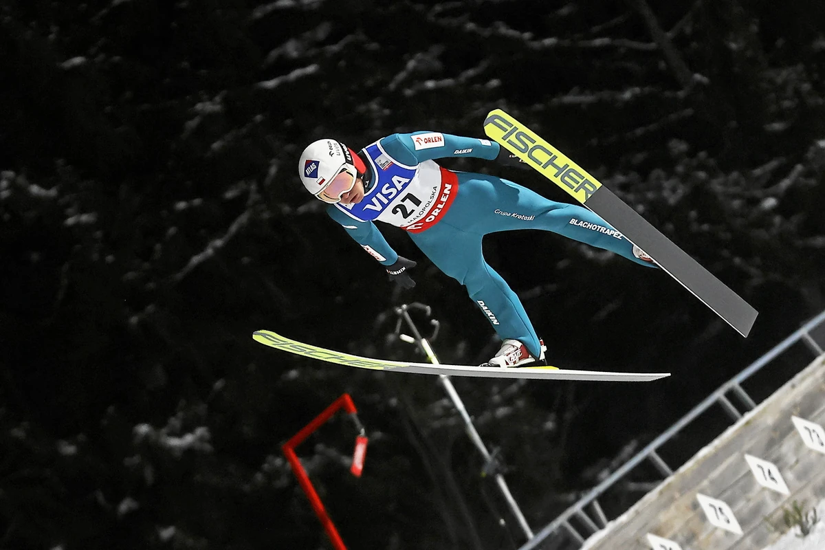 Puchar Świata w Planicy - program na dzisiaj. O której skoki narciarskie w piątek 28 marca? Transmisja na żywo - kiedy?