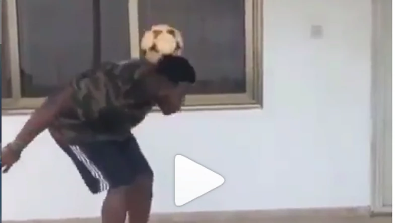 Ghanaian rapper Medikal shows off amazing football skills (Video)