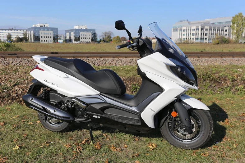 Kymco New Downtown 350i w pełnej krasie