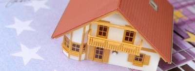 Kredyt mieszkaniowy: raty spadają wszędzie, ale nie w Deutsche Banku