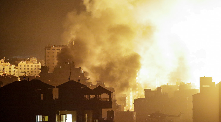 Hihetetlen légicsapást mért Izrael a Hamászra / Fotó: MTI/EPA/MOHAMMED SABER