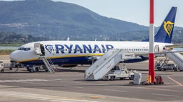 ryanair i lotnisko modlin podpisali przełomową umowę. co to oznacza dl