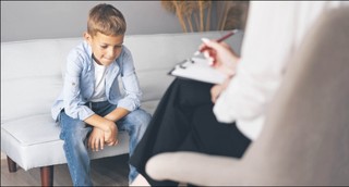 Pomoc psychologa dla nastolatków bez wiedzy rodziców