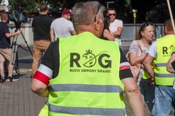 Jak Polacy oceniają Ruch Obrony Granic? SONDAŻ