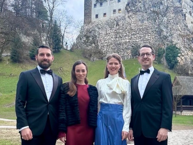 Karađorđevići na rođendanu