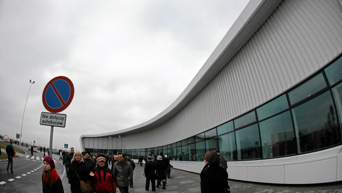 Mija miesiąc od oficjalnego otwarcia Portu Lotniczego Lublin. W tym czasie na terminalu zostało odprawionych niemal 15 tysięcy pasażerów.
