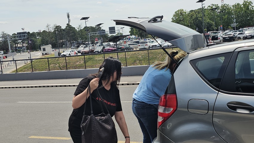 Poznati na aerodromu