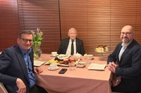 Zaskakujące kulisy ugody w PiS. Zaczęło się przed kolacją u Bielana