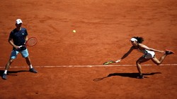 Triumf Shibahary i Koolhofa w grze mieszanej we French Open