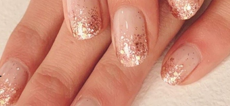 6 najgorętszych trendów w manicure na karnawał 2020