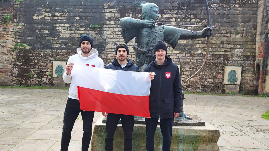 Trzej przyjaciele z lodowiska – od lewej: Paweł Zygmunt, Dominik Paś i Kamil Wałęga.