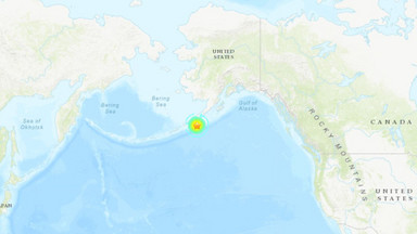 Silne trzęsienie ziemi w okolicach Alaski. Była groźba tsunami