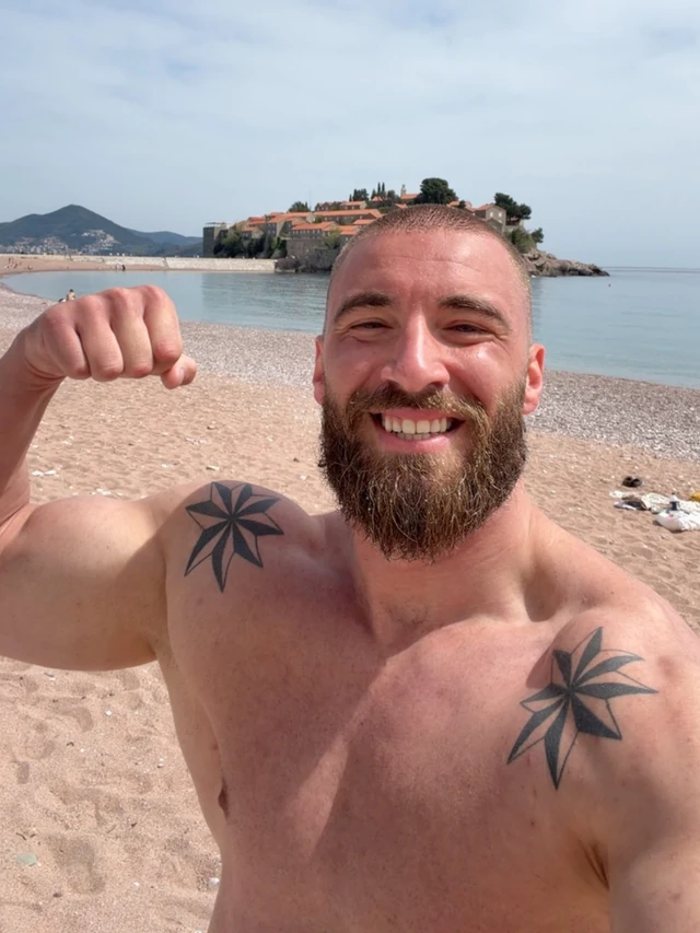 Mensur Ajdarpašić se sprema za ulazak u Elitu - Mišići su na mestu, a sad nabacuje i ten! (Foto)