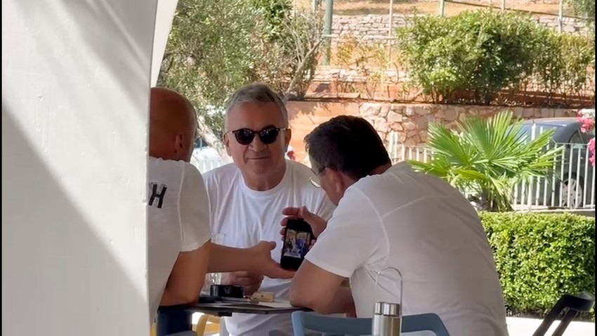 Srđan Đoković paparaco.jpg