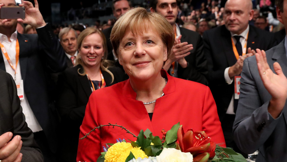 Kanclerz Niemiec Angela Merkel zachowała stanowisko przewodniczącej Unii Chrześcijańsko-Demokratycznej (CDU), osiągając jednak najgorszy wynik od czasu objęcia 11 lat temu stanowiska szefowej rządu. Podczas zjazdu w Essen dostała 89,5 proc. głosów.
