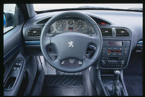 Peugeot 406 - Mile zaskakuje