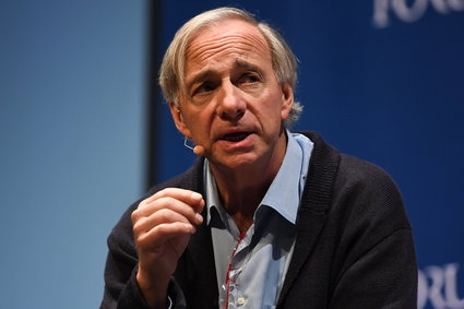 Miliarder Ray Dalio ostrzega przed spowolnieniem, ale to nie rynki martwią go najbardziej