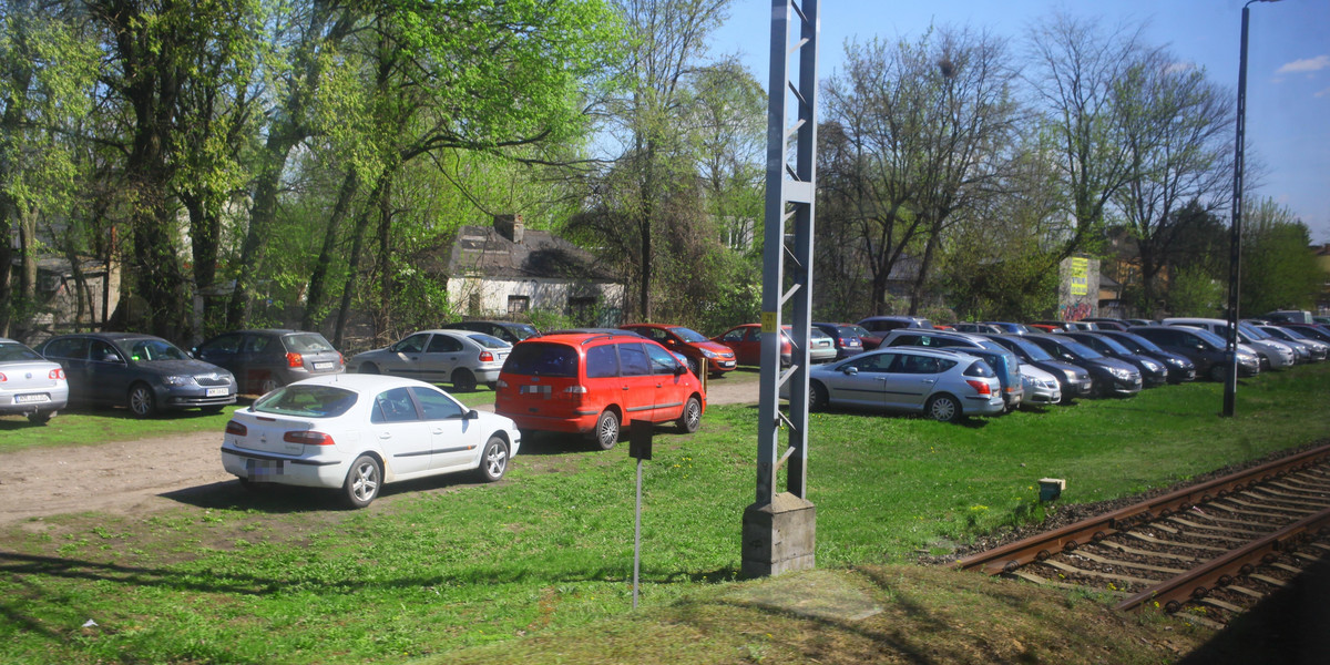 Zrobią parking na wybory